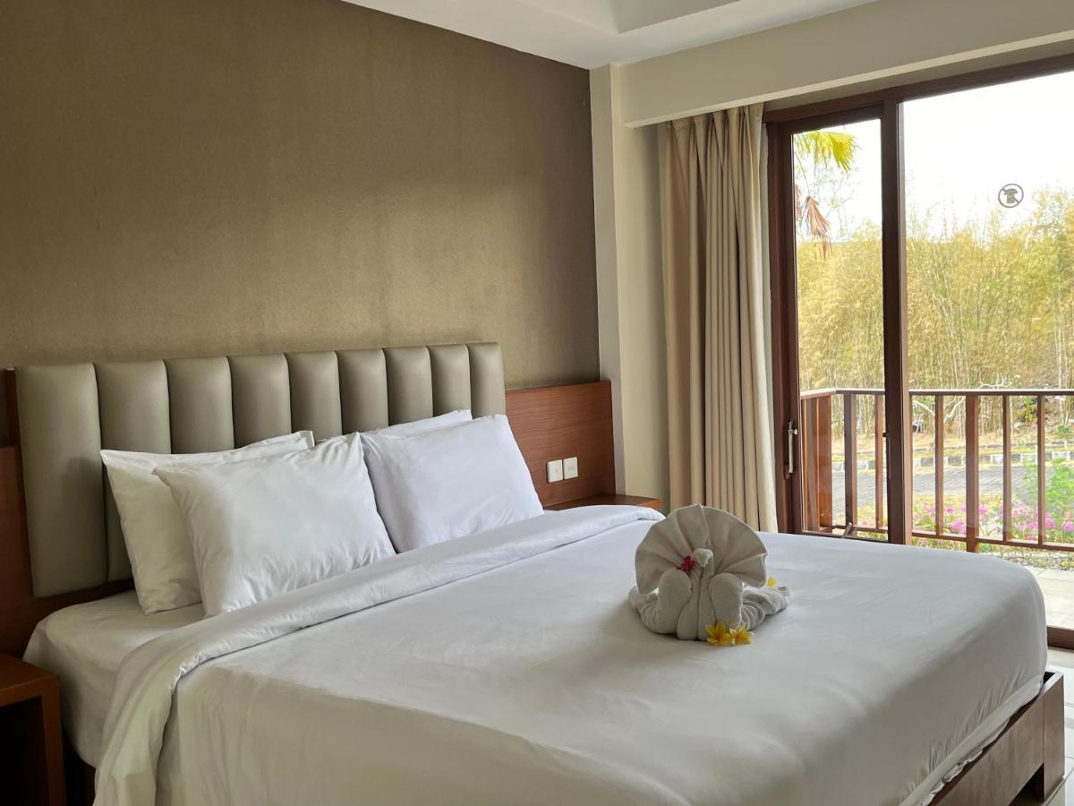 New Kuta Hotel Uluwatu Zewnętrze zdjęcie