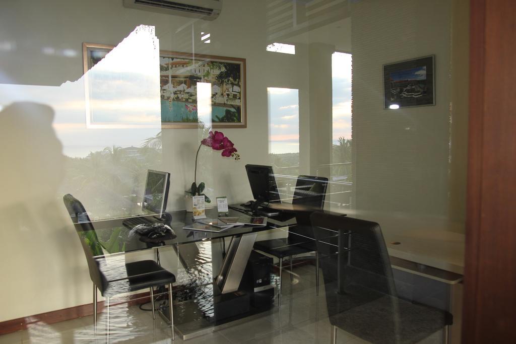 New Kuta Hotel Uluwatu Zewnętrze zdjęcie
